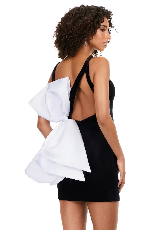 Black/White