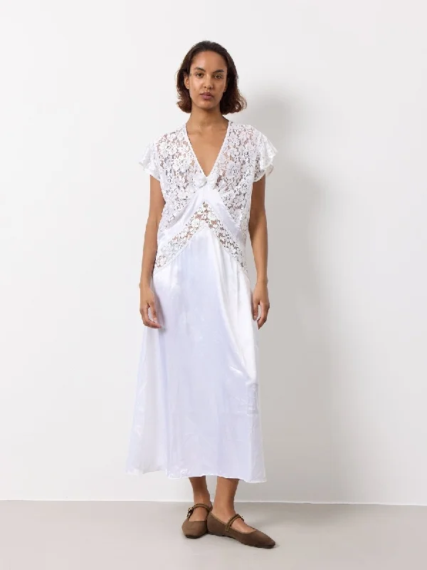 White lace bow dress