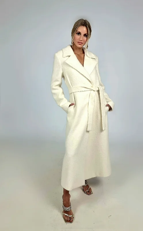 PENNYBLACK Winter White Erice Coat Turtleneck Wrap Cape